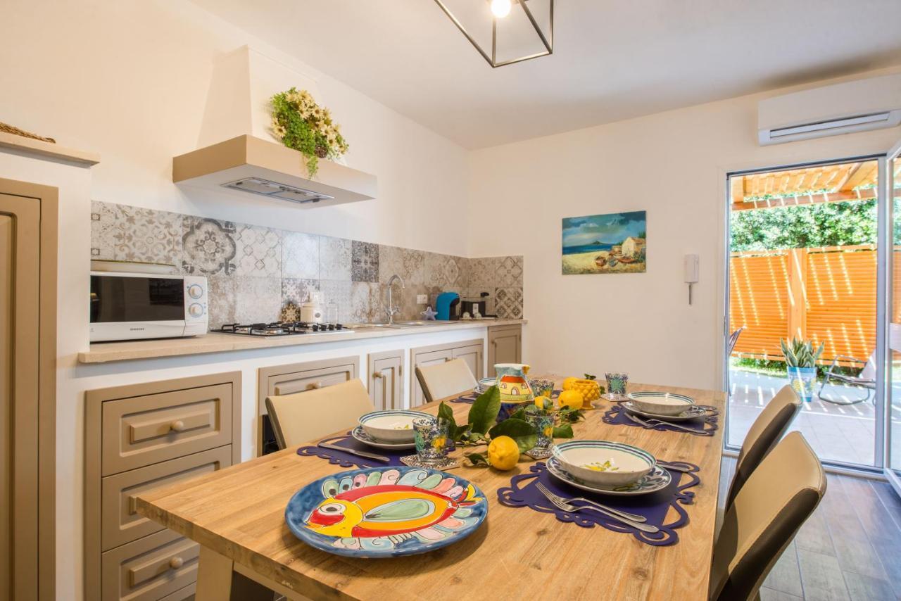 Villa Cinzia-150 Mt From The Beach Mondello Bagian luar foto