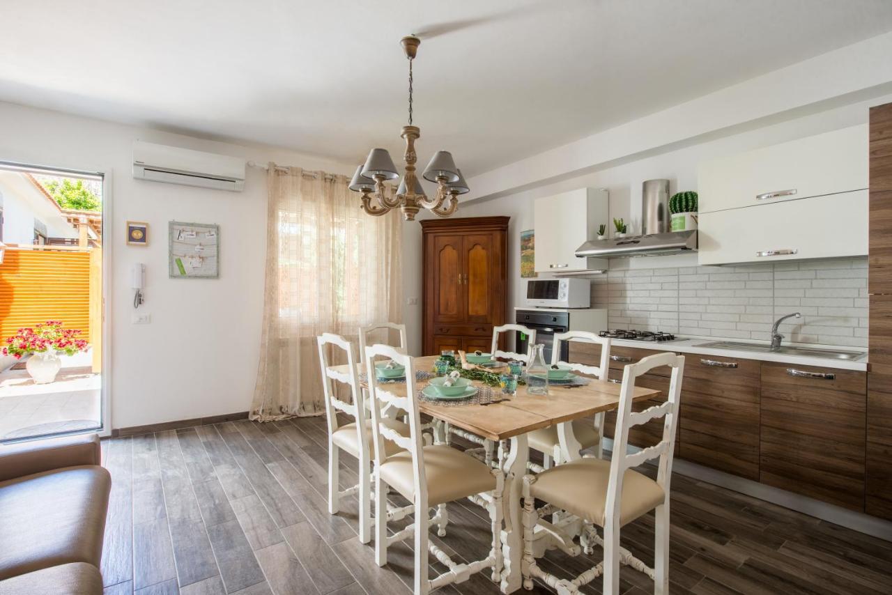 Villa Cinzia-150 Mt From The Beach Mondello Bagian luar foto